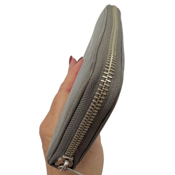 Michael Kors Jet Set Continental Wallet in Gray Pebbled Leather w/ Silver Hardwa - Picture 4 of 10